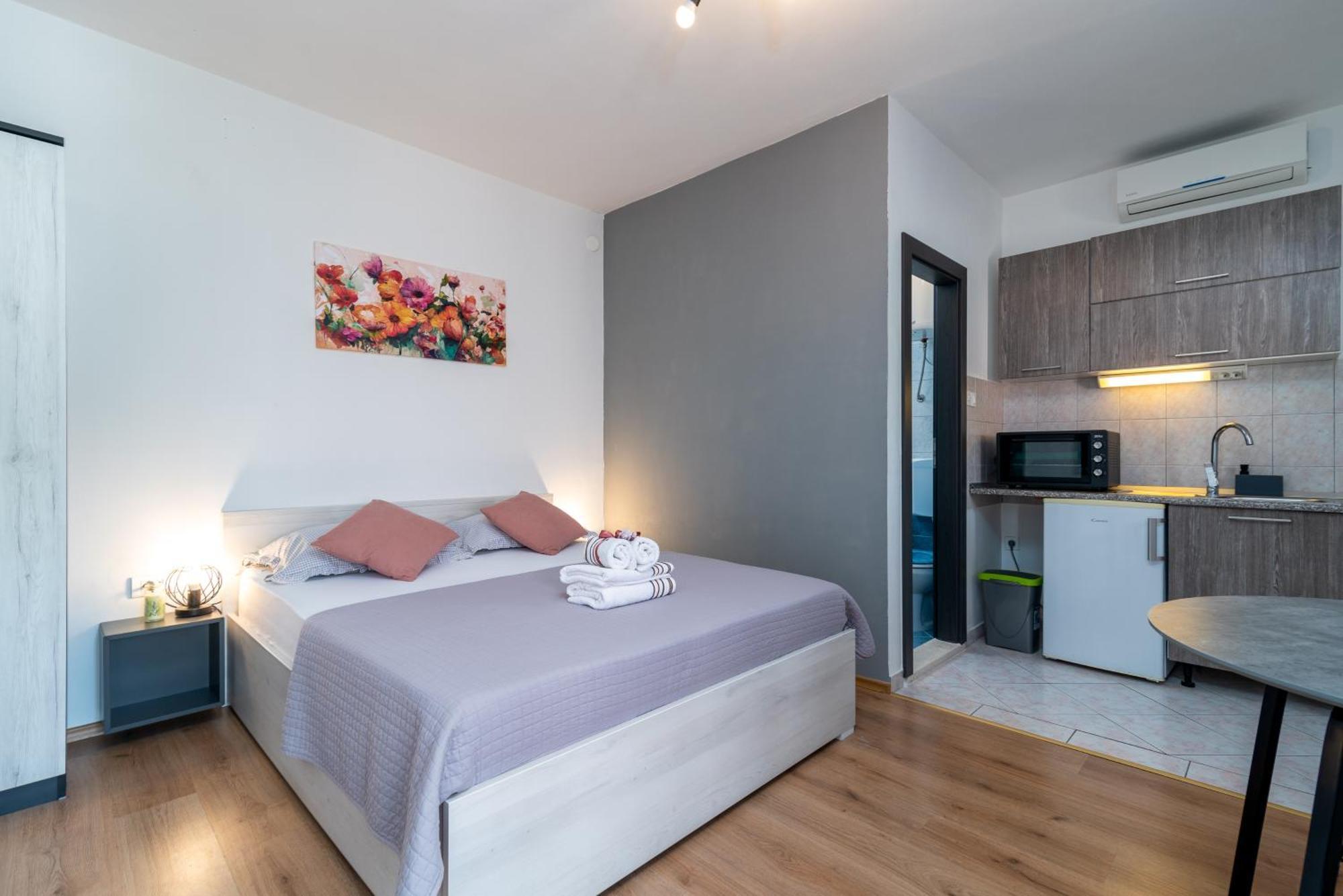Studio Apartment Coce トロギール エクステリア 写真